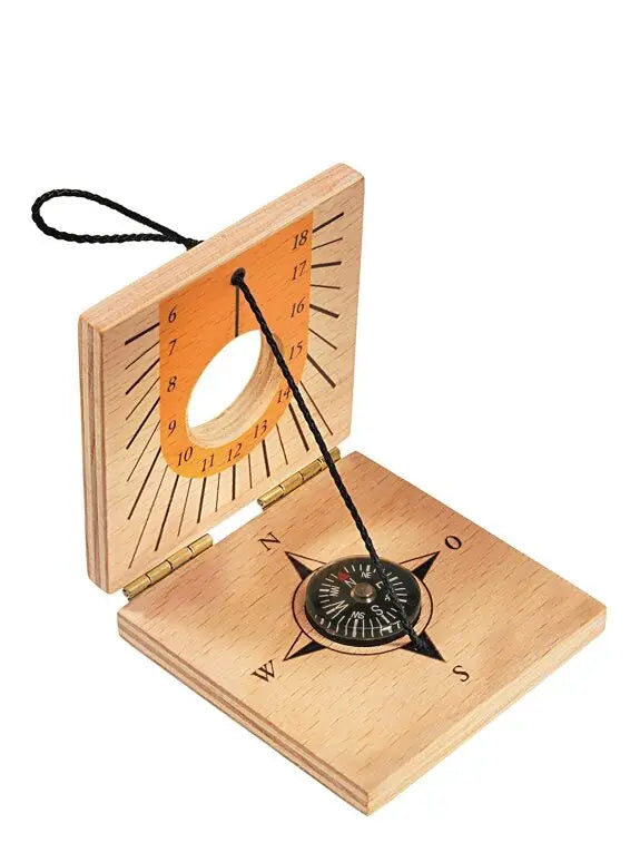 Boussole cadran solaire de poche comme idée cadeau originale pour enfant curieux