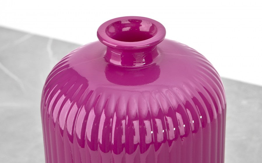 Bouteille vase en verre rose fuchsia