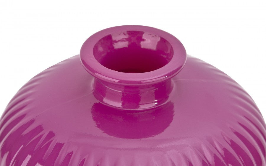 Bouteille vase en verre rose fuchsia