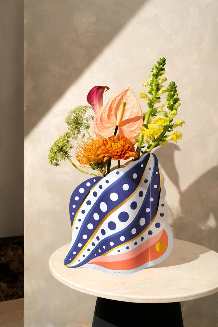 Vase en papier coquillage — objet insolite Petit Dénicheur